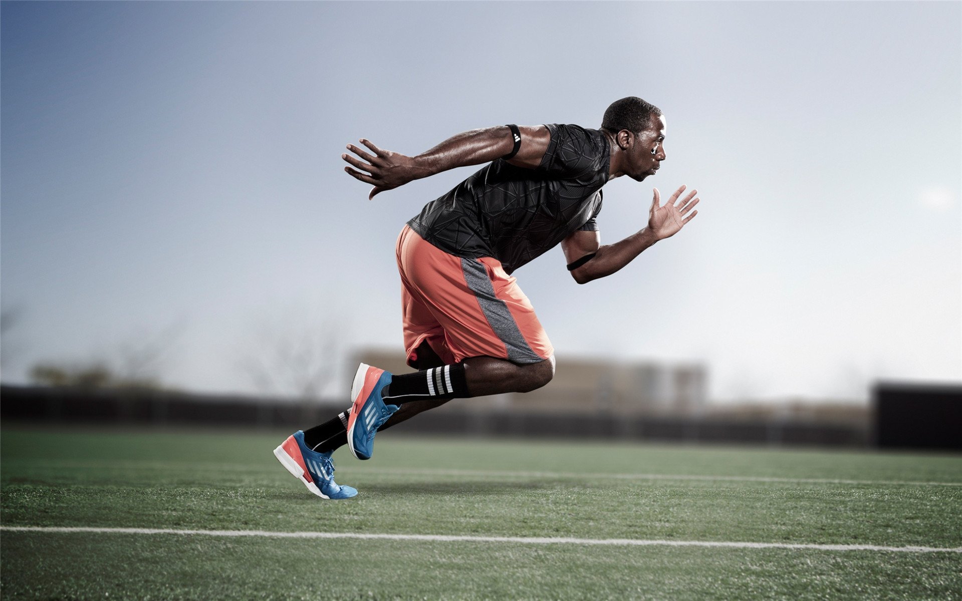 英超球队动态体能监测与战术调整的综合分析，英超球队跑动距离统计